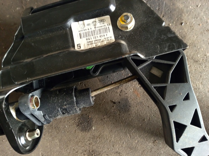 PÉDALE ADHÉRENCE SKODA FABIA VW 6Q0721388A 6Q1721321C 1J0721174A 6Q1721059F