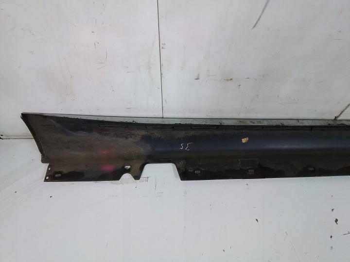 M773 MOULURE SEUIL GAUCHE BMW E90 TITANSILBER