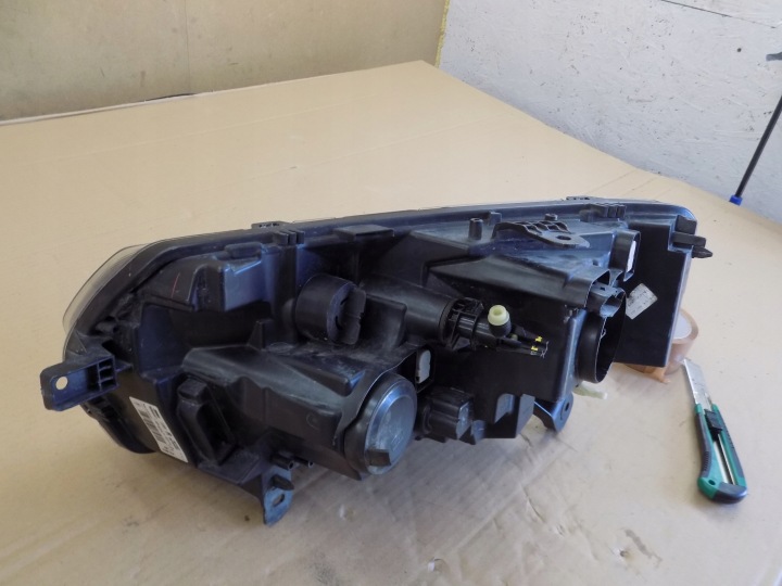 DACIA SANDERO II LOGAN PHARE DROIT AVANT DROITE AVANT LED 260108435R