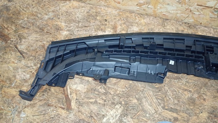 DOUBLURE DE PASSAGE DE ROUE INTERNE VOLVO V50 S40 II 9491931