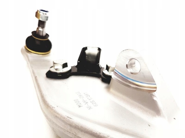 BRAS DE SUSPENSION SUSPENSIONS MOOG 545008H310 ADN18688C TC153