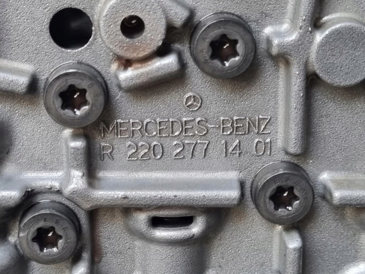 CONTRÔLEUR HYDRAULIQUE BOÎTE DE VITESSES MERCEDES-BENZ E W211 RESTYLAGE 2006