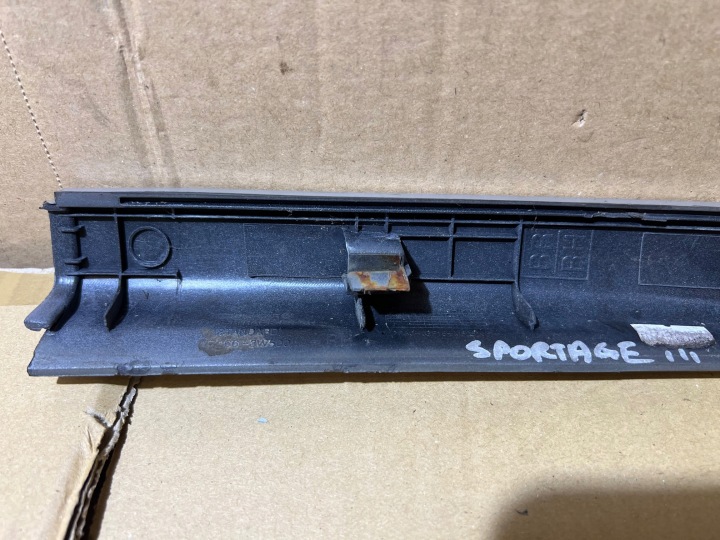 SPORTAGE 3 REVÊTEMENT MOULURE RAMPE TOITS DROIT ARRIÈRE DROITE ARRIÈRE 87266-3W500