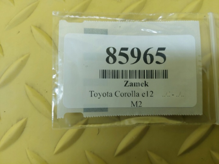 TOYOTA COROLLA E12 UNIVERSEL SERRURE COUVERCLES DE COFFRE ARRIÈRE S781TBL500