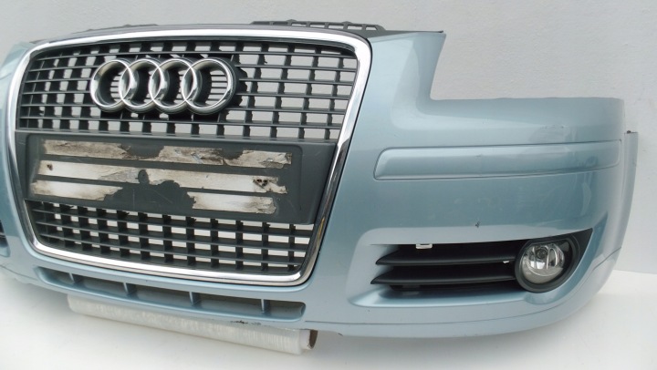 AUDI A3 8P LIFT RESTYLAGE 2005 -08 PARE-CHOCS AVANT AVANT 8P4807096 GRAND GRILLE