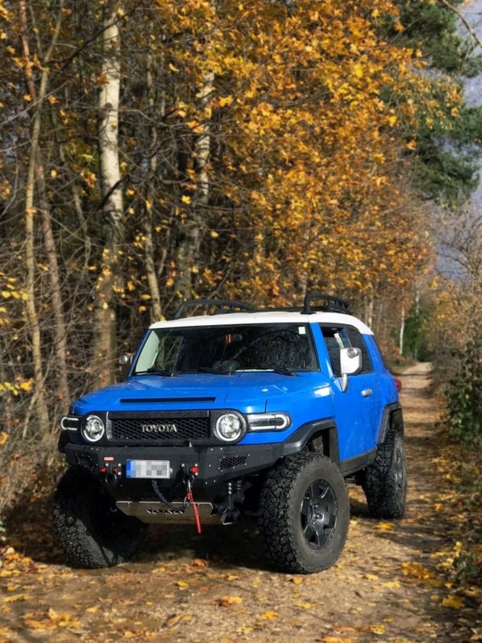 PARAGOLPES DELANTERO DE ACERO TOYOTA FJ CRUISER - MORE 4X4 