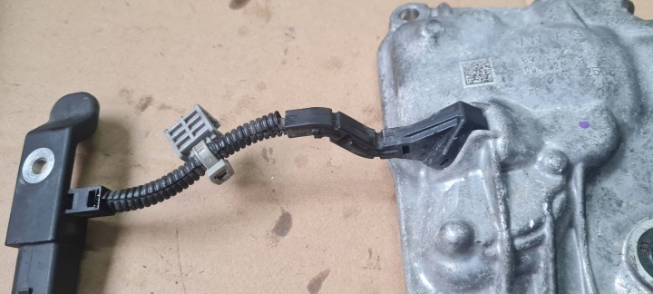 A5 8W LIFT COUVERCLE AVEC CAPTEUR BOÎTE DE VITESSES S-TRONIC 0CK 0CK927431E A4