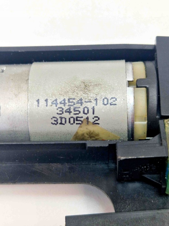 AUTRE PIÈCES VERS SIÈGES MERCEDES-BENZ SL (R230) 0234501 5.0L GASOLINE