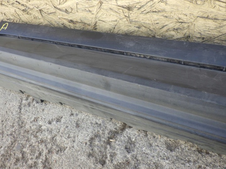 BMW 4 I4 G26 GRAN COUPÉ KIT 21- MOULURE SEUIL SEUIL DROITE