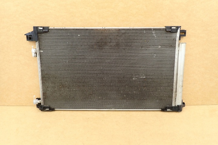TOYOTA YARIS IV 20- HIGHLANDER COROLLA E21 RADIATEUR EAU CZ4477400731 OE