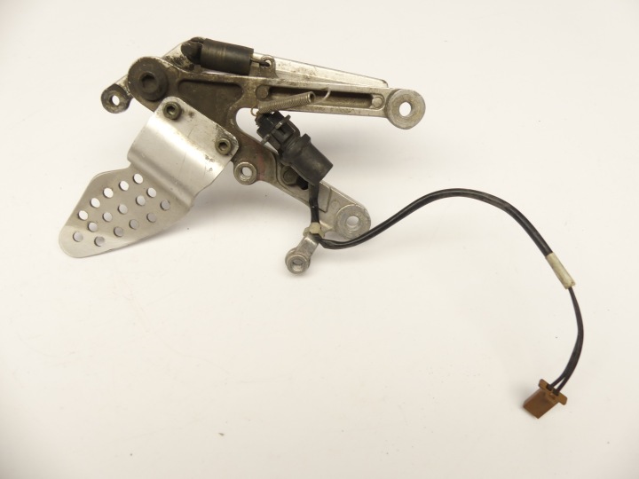 SET LEVIER PODNOZEK DROIT DROIT YAMAHA YZF R1 02-03