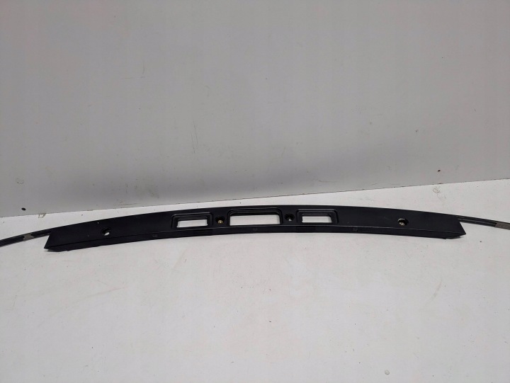 GARNITURE COUVERCLES DE COFFRE COUVERCLES DE COFFRE ARRIÈRE SKODA SUPERB B8 (3V) 3V9827487