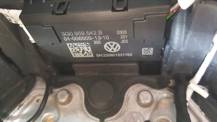 VW POLO PASSAT VARIANT TAIGO VOLANT SPORT MULTIFONCTION 3G0959542B
