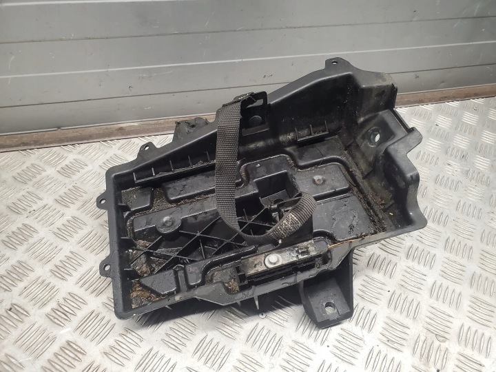 CHRYSLER PACIFICA 68226079AD ARRIÈRE CARCASSES AKUMULATOROW