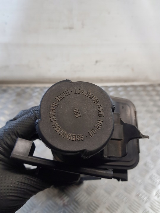 RÉSERVOIR D'EXPANSION PLAQUE SALLE DE MONTAGE BMW E46 COMPACT LIFT 1.8B