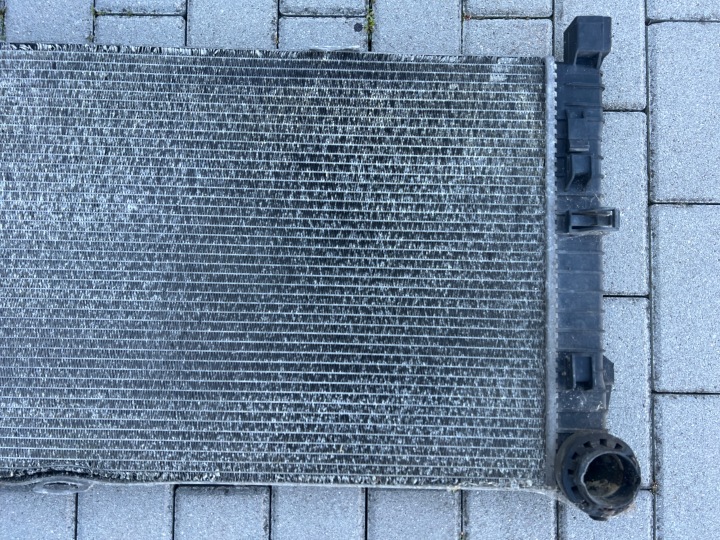 RADIATEUR EAU MERCEDES W203 A2035001103 GDANSK