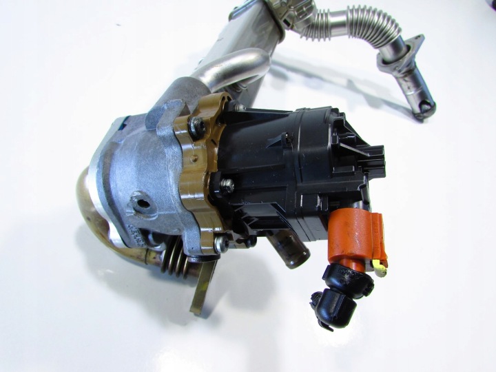 VANNE EGR RADIATEUR GAZ D'ÉCHAPPEMENT IVECO DAILY IV 2.3 HPI