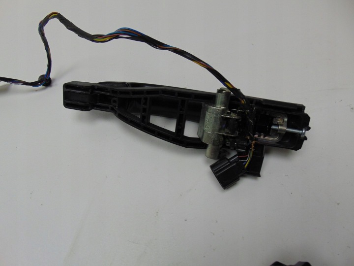 POIGNÉE PORTES GAUCHE ARRIÈRE E6 FORD MONDEO MK4 LIFT