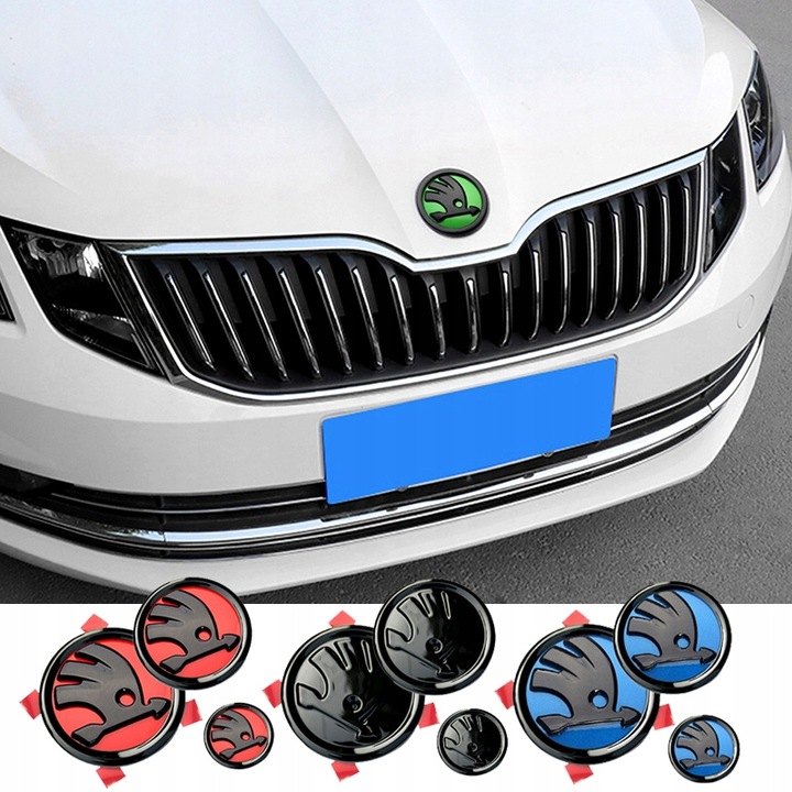 EMBLEMA COCHE SKODA-BIALY NEGRO 