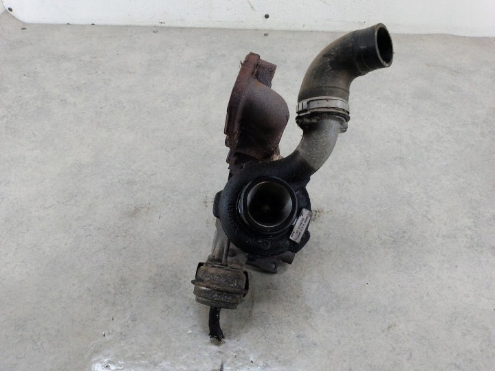 TURBINE AVEC COLLECTEUR OPEL VECTRA C RESTYLAGE 55196766 755046-2 1.9 CDTI