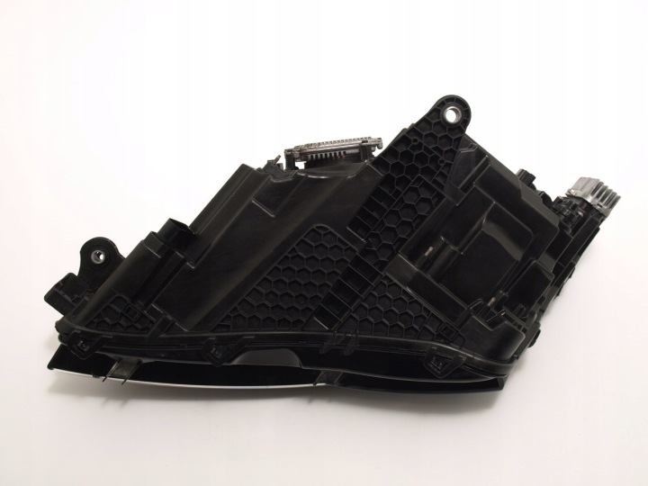 ŠKODA SUPERB III 3 LIFT PHARE PROJECTEUR COMPLET LED DROIT AVANT 3V1941016D