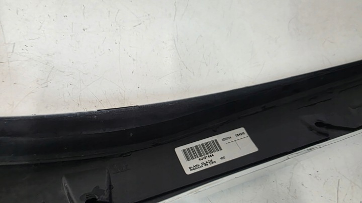 MOULURE MONTANTS AVANT DROIT RENAULT SCENIC III 3 LIFT XMOD OV369