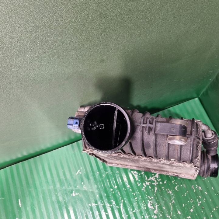 RADIATEUR AIR ÉCHANGEUR AIR-AIR GX73-6K775-AB JAGUAR LAND ROVER 2.0D