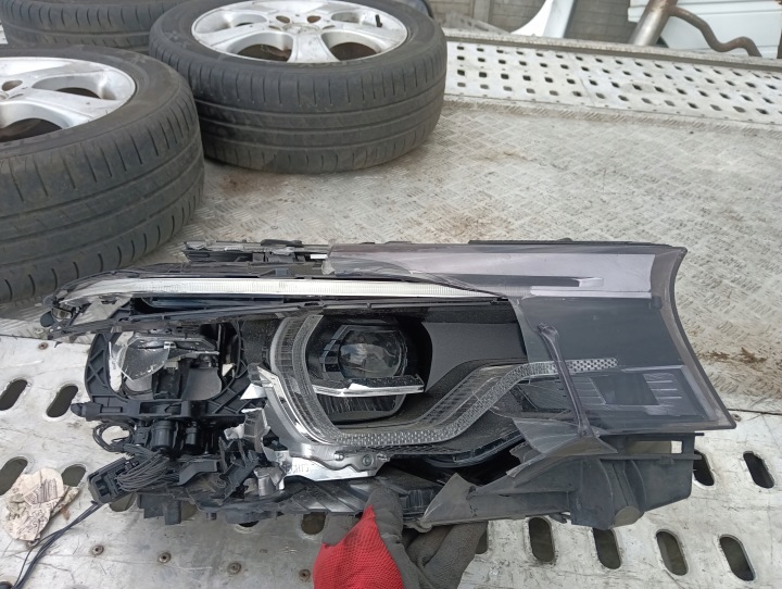 BMW X5 G05 X6 G06 PHARE PROJECTEUR AVANT AVANT DROITE COMPLET LED 9481784