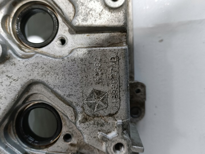 COUVERCLE DE SOUPAPES FIAT 500L 1,4 DODGE DART 2013-2018