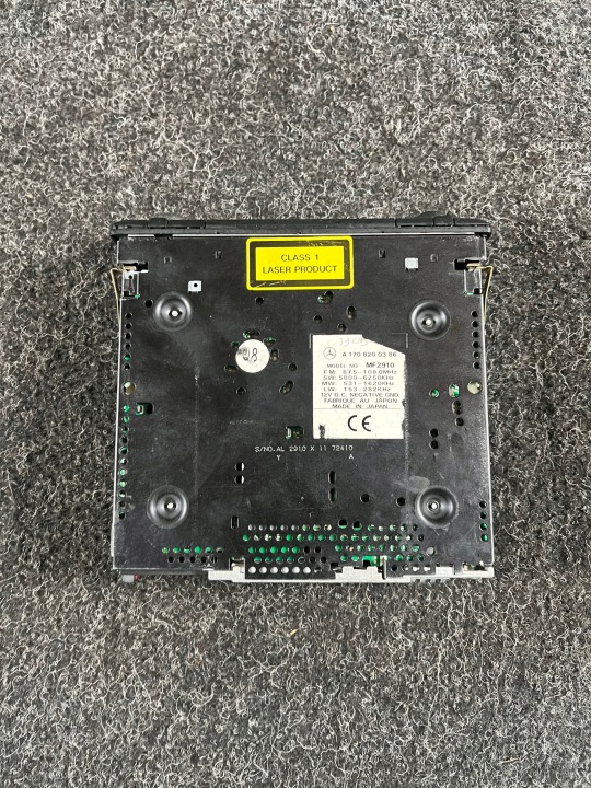 RADIO D'USINE MERCEDES MF2910 JAPAN A1708200386 CODE