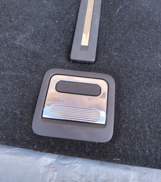 REVÊTEMENT PLANCHER COUVERCLES DE COFFRE CITROEN C5 III X7 UNIVERSEL 96819429ZD ÉTAT EN TRÈS BON ÉTAT