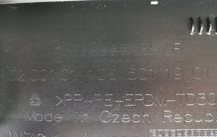 MOULURE REVÊTEMENT SEUIL GAUCHE VW PASSAT B8 3G0853855AN LC9X NEUF ORIGINALE