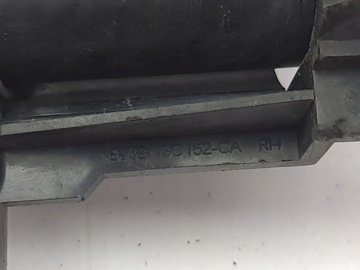 LAND ROVER EVOQUE I 2012 GAUCHE CÔTÉ BUSES LAVE-GLACES