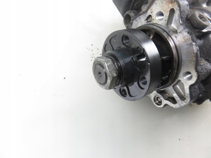 POMPE INJECTION OPEL VECTRA C 2.2 DTI 0470504224 55352862 0281011055