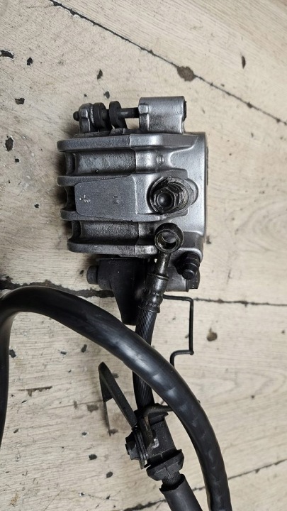 HONDA VT750 C2 RC44 ÉTRIER DE FREIN DE FREIN AVANT HONDA