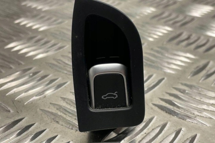 BOUTON OUVERTURE COUVERCLES DE COFFRE COUVERCLES DE COFFRE AUDI A4 (8K2, B8) 8K0959831B 2.97L