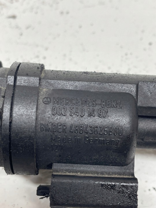 MERCEDES-BENZ C W204 2008 SOUPAPES PRESSION