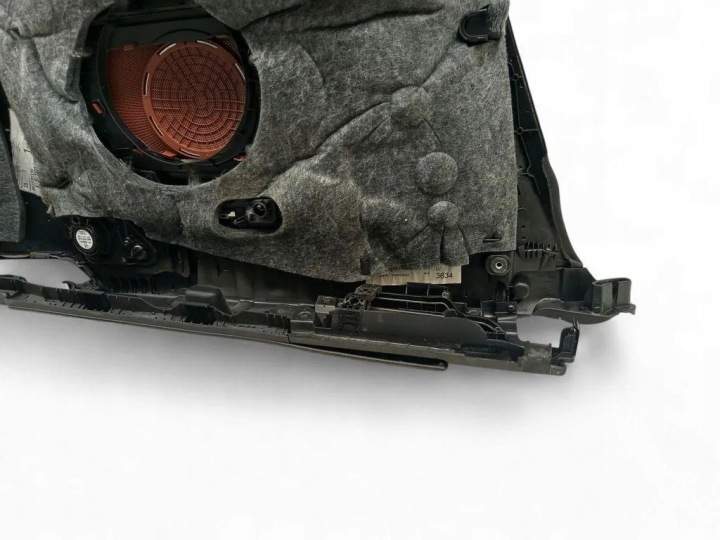 COLLECTEUR ARRIÈRE DROITS PORTES AUDI A5 (F53) 8F0867138 3.0L GASOLINE 2011