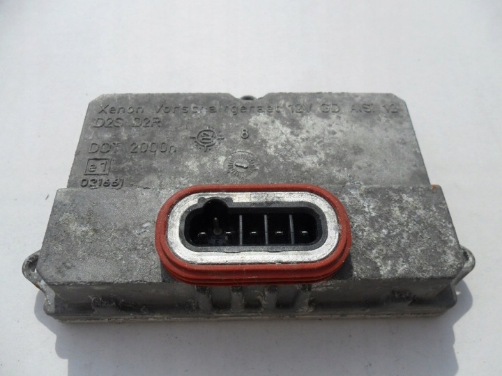 CONVERTISSEUR XÉNON HELLA 5DV008290-00 5DV00829000