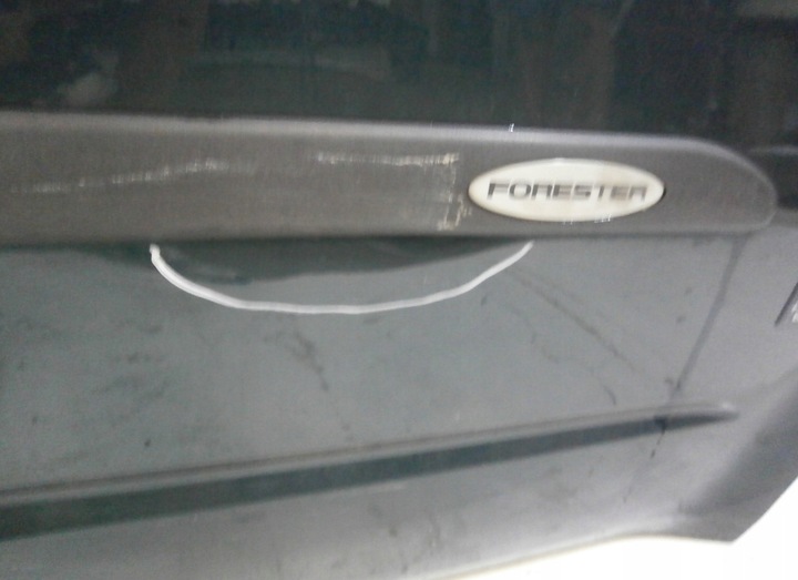 DE PUERTA SUBARU FORESTER 3 08-12ROK DERECHA PARTE DELANTERA 