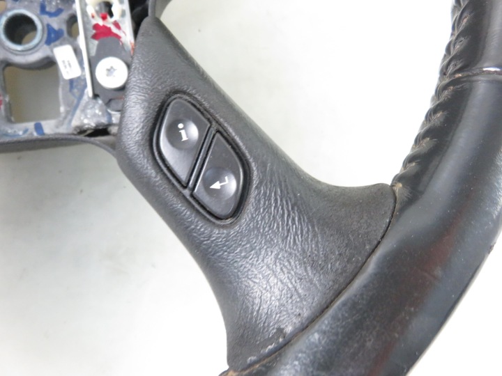 VOLANT HUMMER H2 10364488