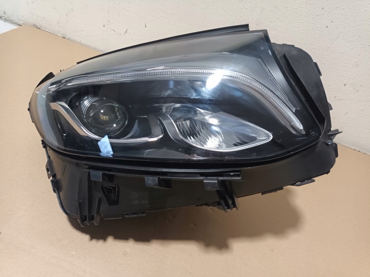 PHARE AVANT DROITE MERCEDES GLC W253 AVANT LED LIGHT PERFORMANCE