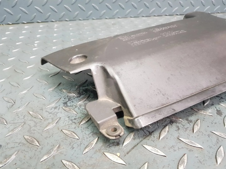 ADMISSION SUPÉRIEUR AIR COURROIE AVANT 7 502 842 BMW 3 E46 323I M52TU