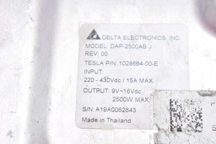 CONTRÔLEUR RÉGULATEUR TENSION 1028664-00-E TESLA AVEC LIFT AWD 16-21