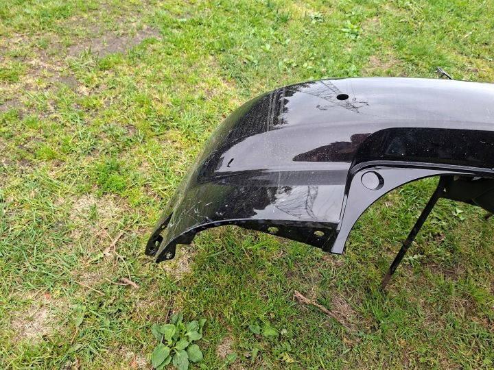 MAZDA CX-7 PARE-CHOCS ARRIÈRE NOIR A3F COMPLET