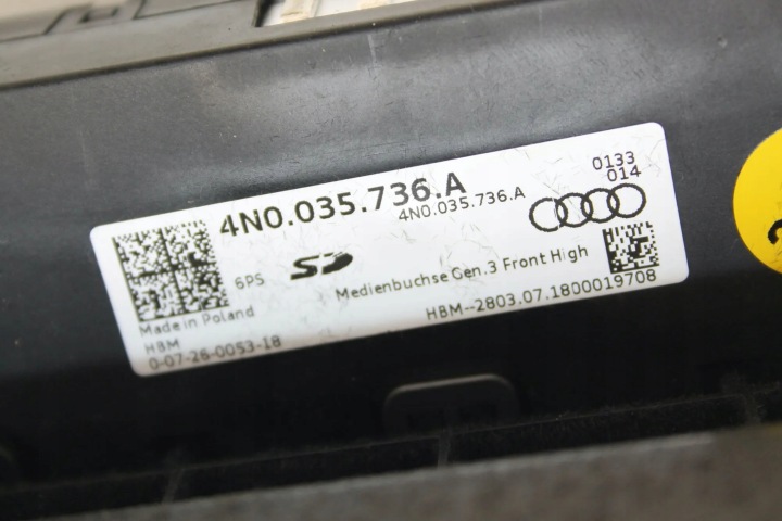 SUPPLÉMENTAIRE RACCORD MULTIMEDII (AUX/USB) AUDI A6 (4A2, C8) 4K0864981 26856442