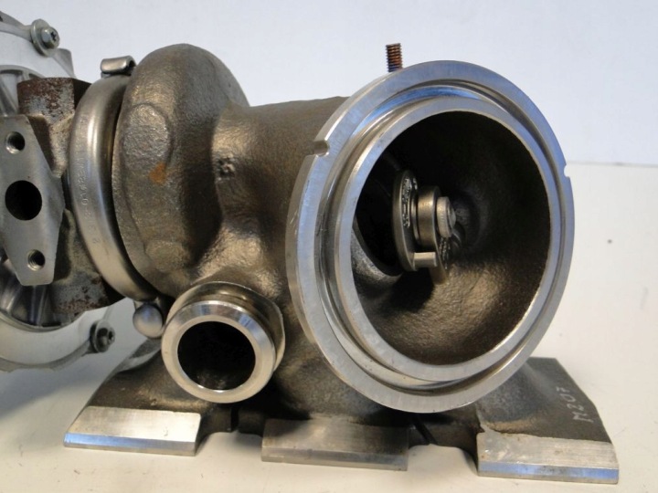MERCEDES W205 W213 TURBINE A2760900180