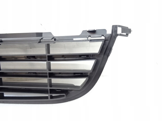PEUGEOT 5008 GRILLE CENTRALE PARE-CHOCS NEUF AVANT RESTYLAGE
