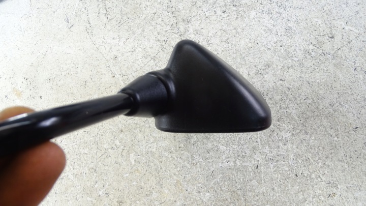 P198 KAWASAKI ER-6 ER6 ER 650 05-08 RÉTROVISEUR DROIT ORIGINAL OEM
