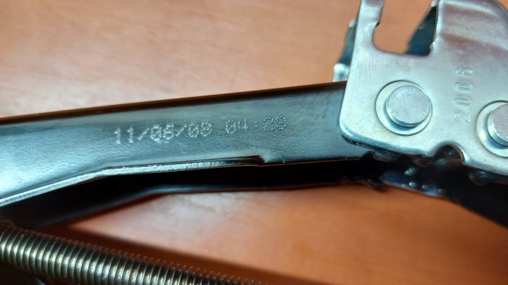 CRIC ÉLÉVATEUR SAMOCHOWDY AUDI A4 B8 A5